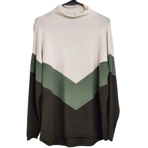Elegant Color block green cream & brown sweater Career Contemporary Minimalist - Picture 2 of 11